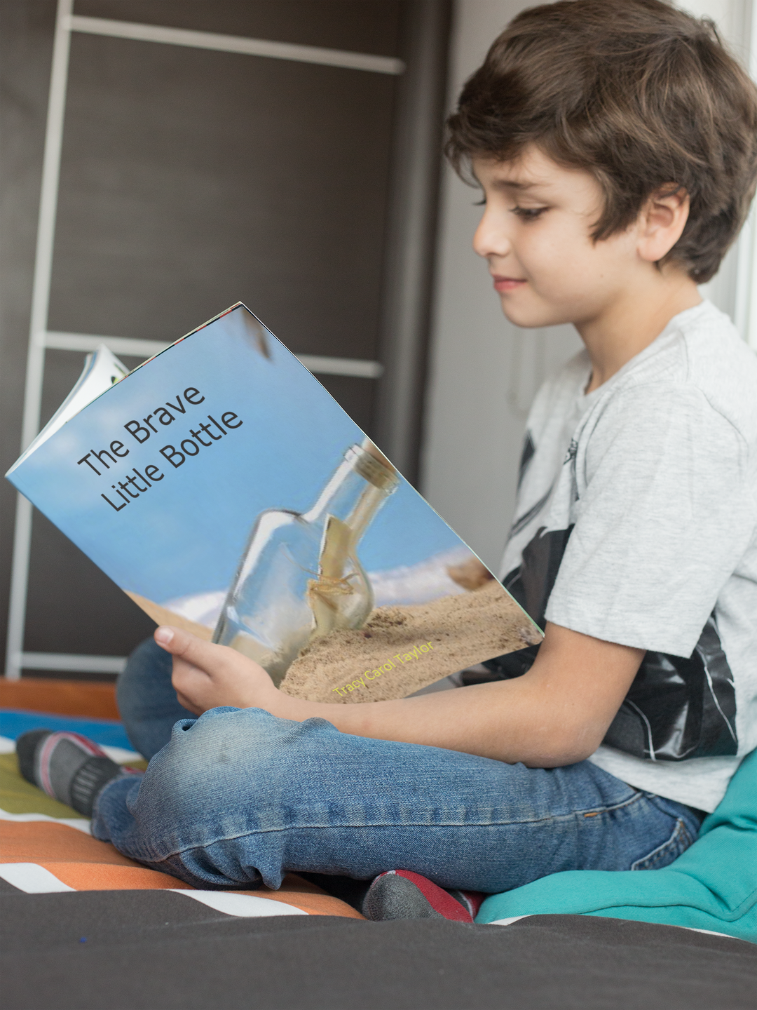 The Brave Little Bottle - Juvenile Fiction / Action & Adventure